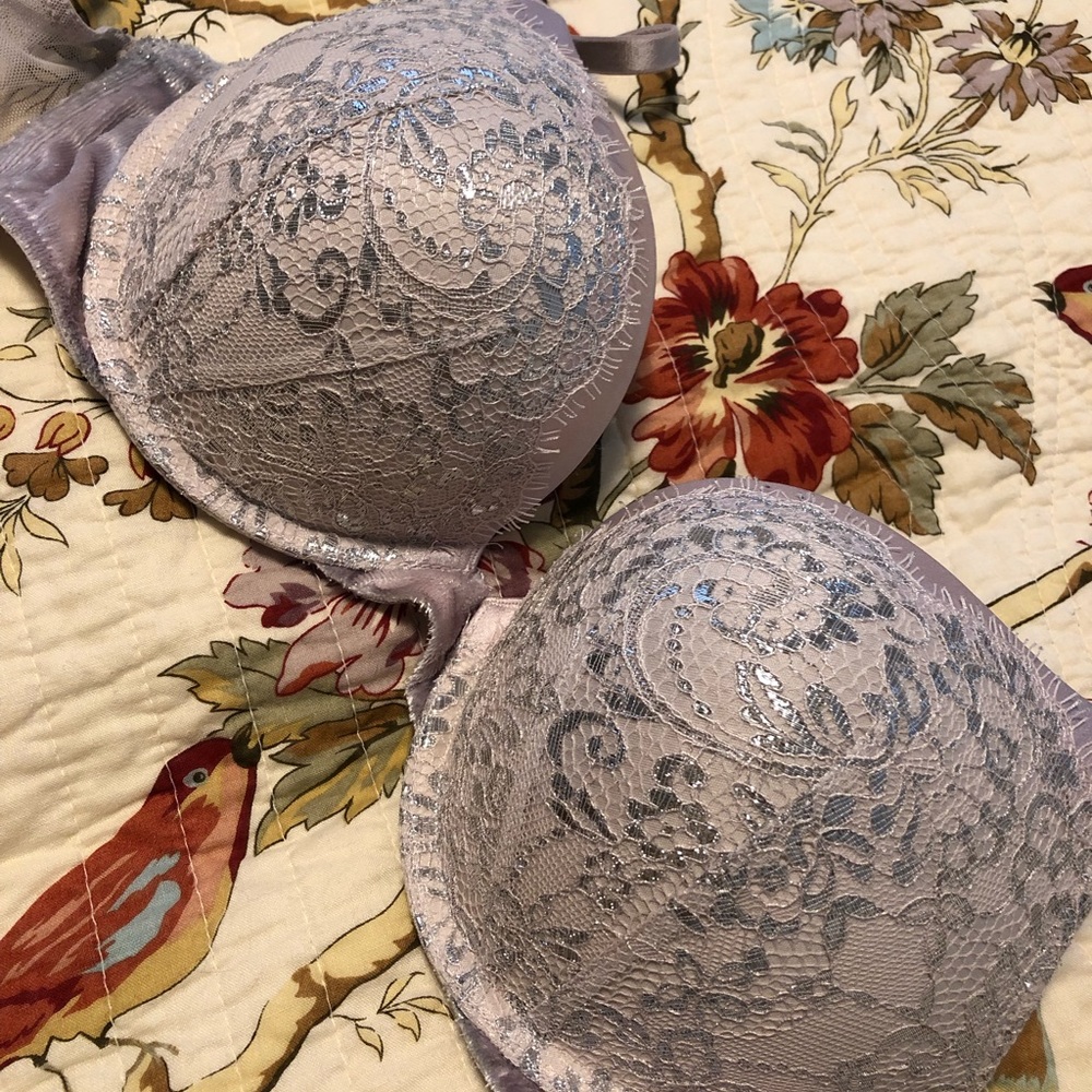 Victoria’s Secret Bombshell Push-Up Bra 36B